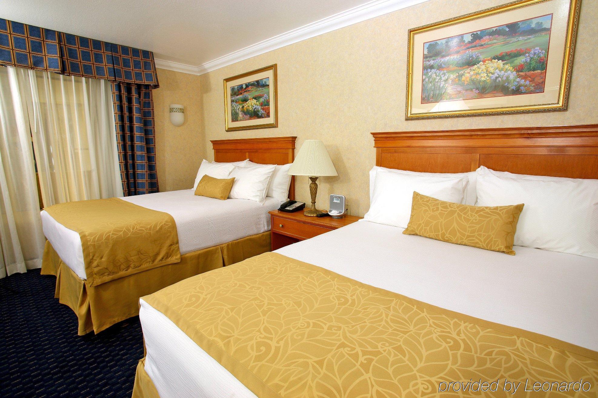 Hotel D'Lins Ontario Airport Pokój zdjęcie
