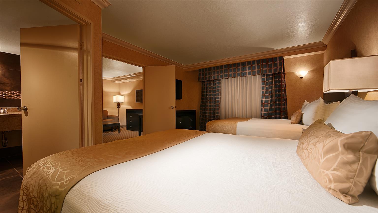 Hotel D'Lins Ontario Airport Zewnętrze zdjęcie