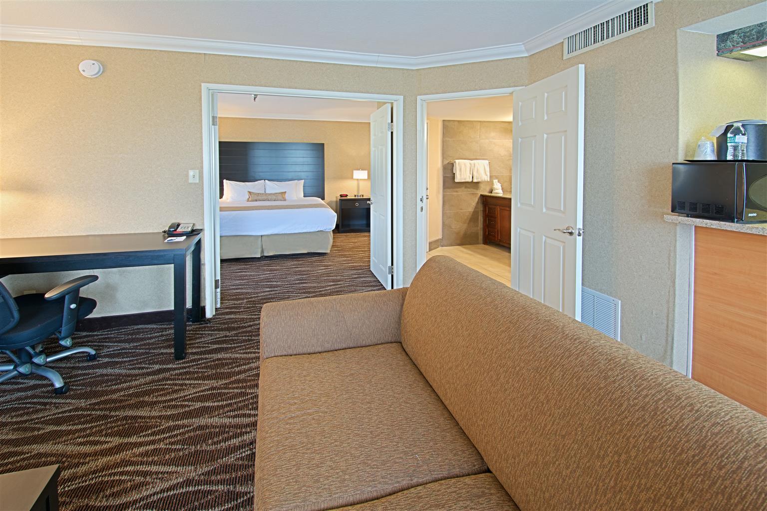 Hotel D'Lins Ontario Airport Zewnętrze zdjęcie