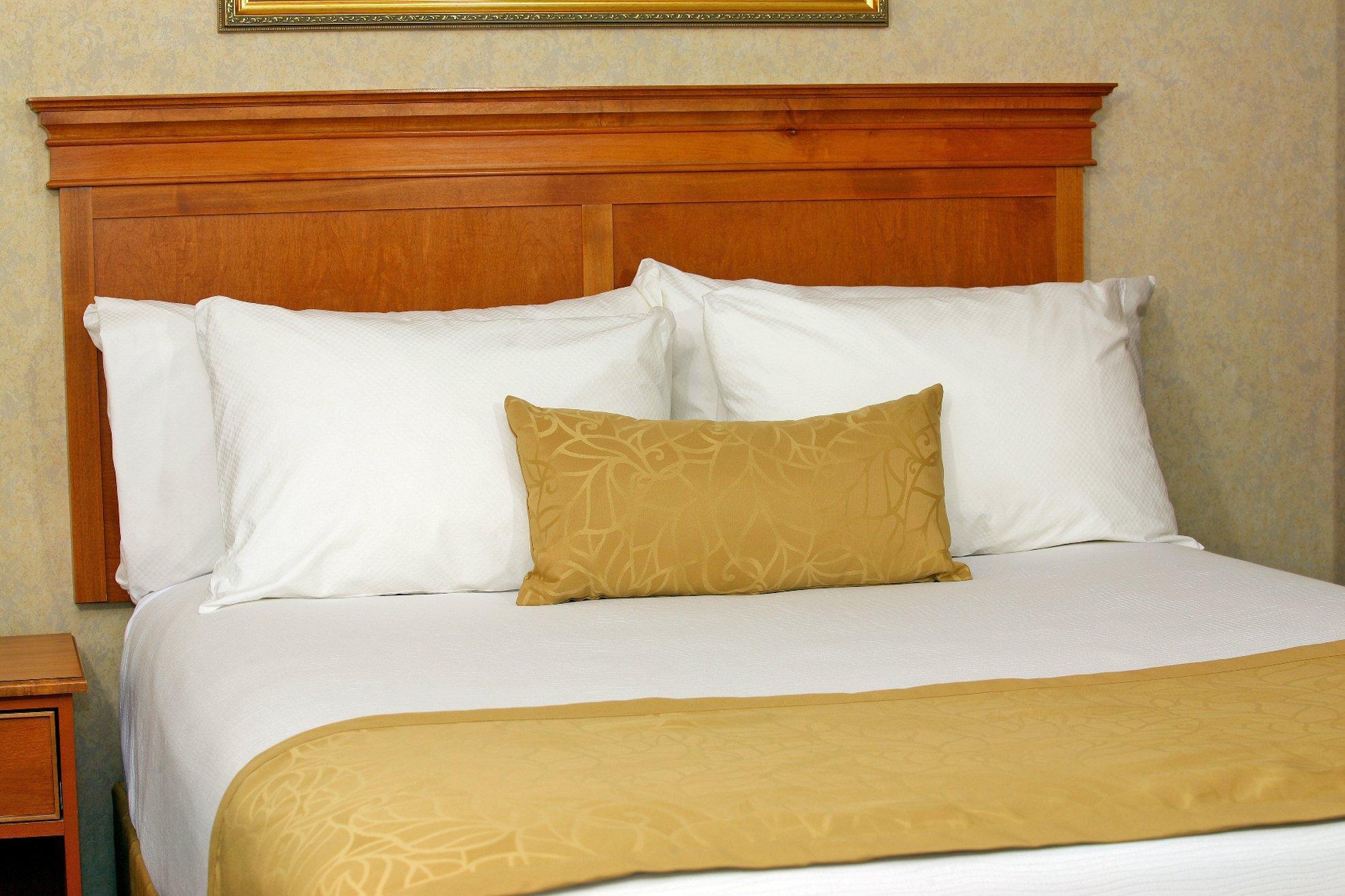 Hotel D'Lins Ontario Airport Zewnętrze zdjęcie