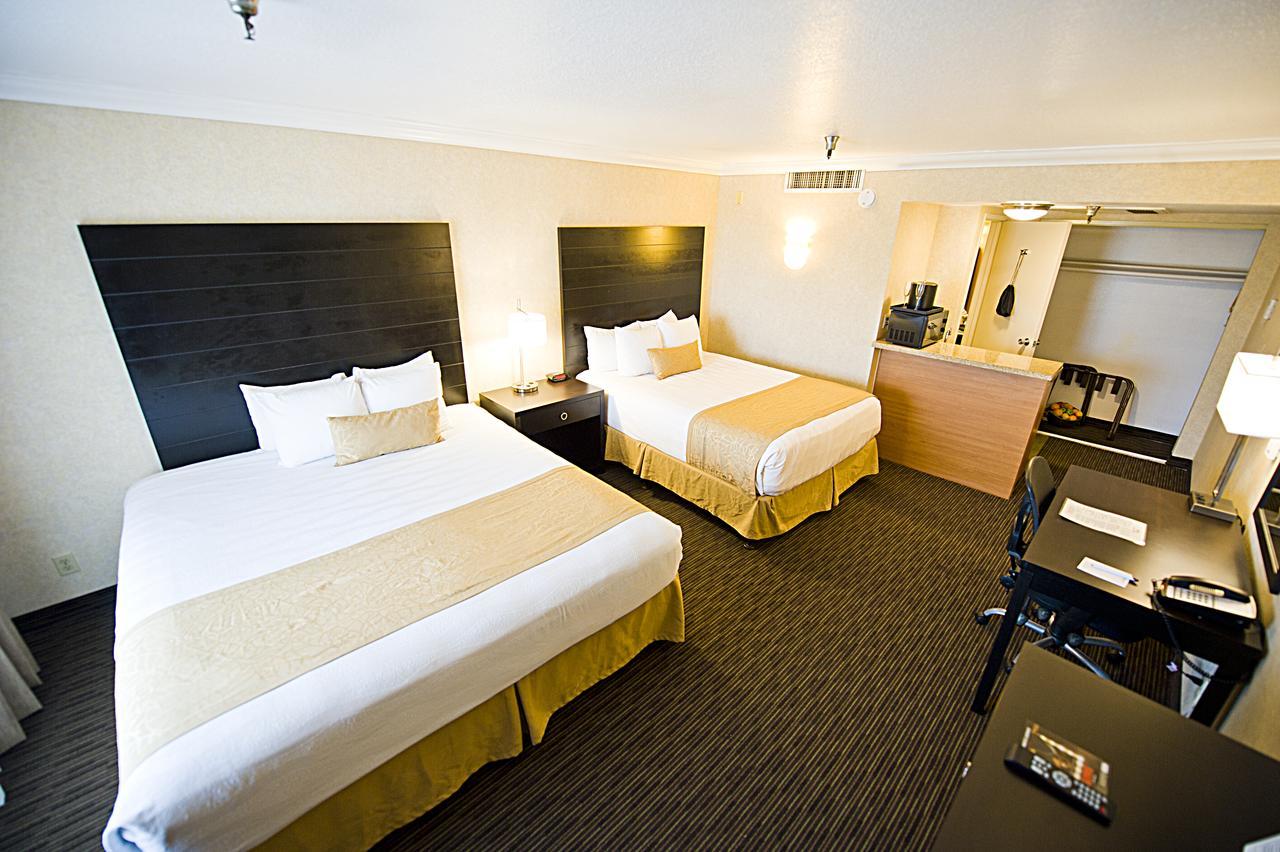 Hotel D'Lins Ontario Airport Zewnętrze zdjęcie