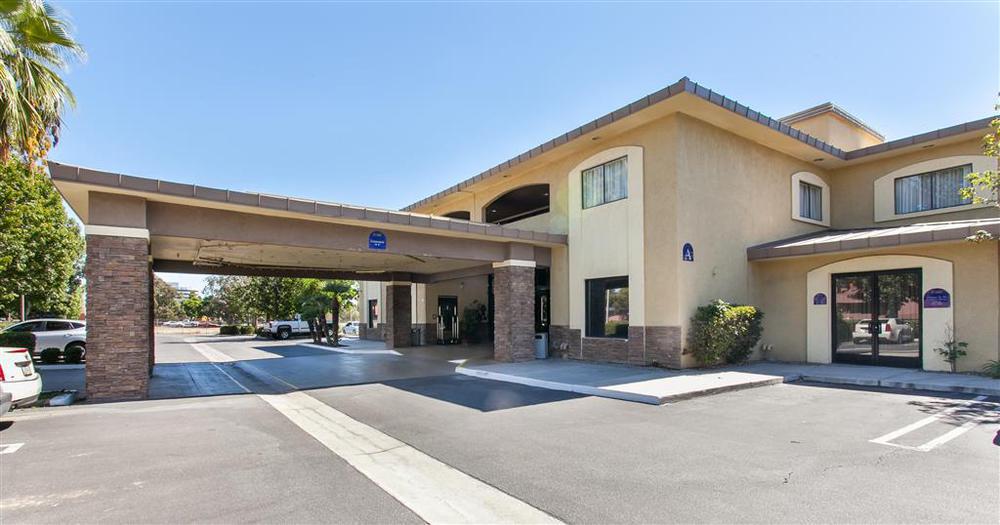 Hotel D'Lins Ontario Airport Zewnętrze zdjęcie